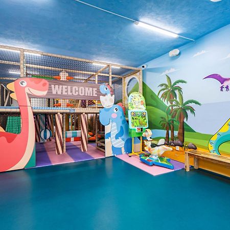 Wellness Hotel Luzan Rumburk Extérieur photo