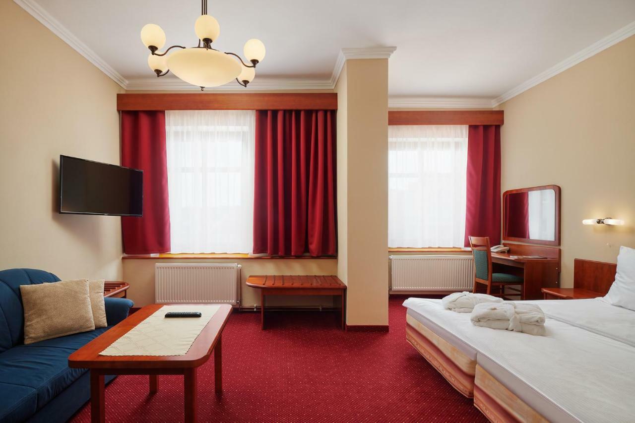 Wellness Hotel Luzan Rumburk Extérieur photo